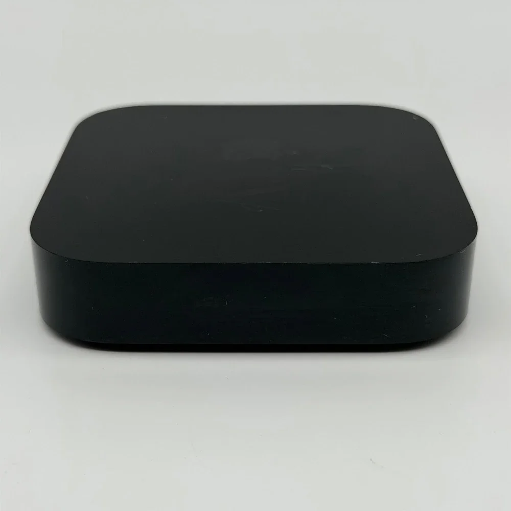 Apple TV A1378 2nd Generation Media Streamer 8GB w/ Remote & Power Cable TESTED